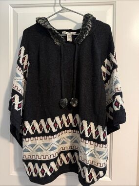 American Rag Aztec Fringe Poncho | Southwestern Boho Layers